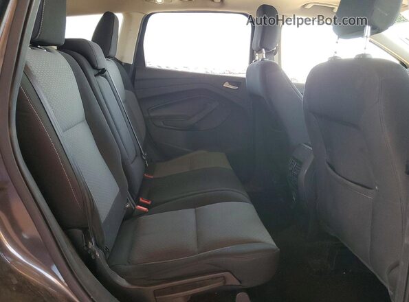 1FMCU0GDXJUC49308 2018 FORD ESCAPE Gray Widok tylnych siedzeń
