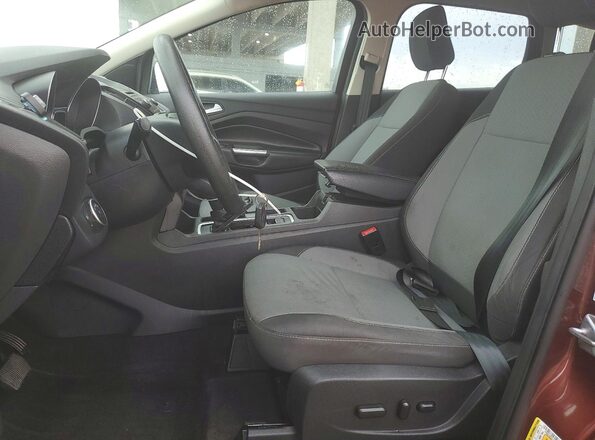 1FMCU0GDXJUC95205 2018 FORD ESCAPE Burgundy წინა სალონის ხედი