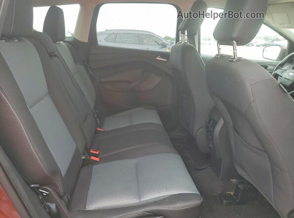 1FMCU0GDXJUC95205 2018 FORD ESCAPE Burgundy უკანა სალონის ხედი