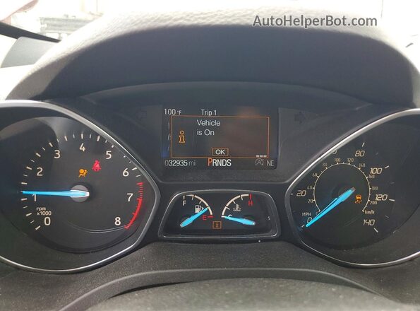 1FMCU0GDXKUC12292 2019 FORD ESCAPE Red Widok zestawu wskaźników