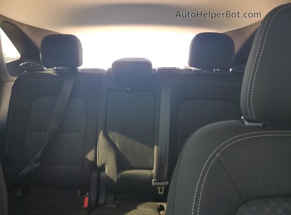 1FMCU0GN0SUB71048 2025 FORD ESCAPE Black Widok tylnych siedzeń