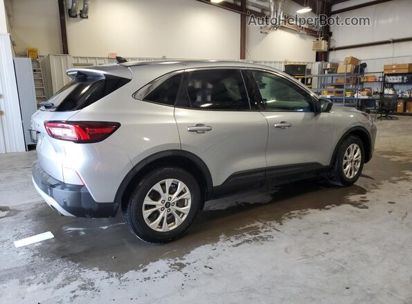 1FMCU0GN3PUA32149 2023 FORD ESCAPE Silver 
