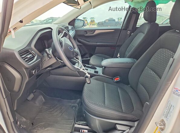 1FMCU0GN3SUB49173 2025 FORD ESCAPE White Vista interior delantera