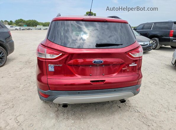 1FMCU0GX0GUB94113 2016 FORD ESCAPE Красный Вид сзади