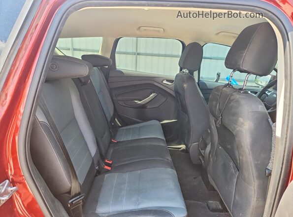 1FMCU0GX0GUB94208 2016 FORD ESCAPE Red Vista interior trasera