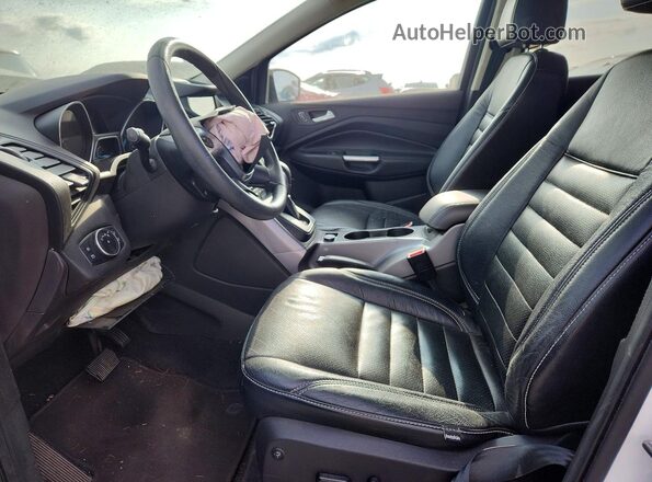 1FMCU0GX1GUB13457 2016 FORD ESCAPE Белый Вид салона спереди