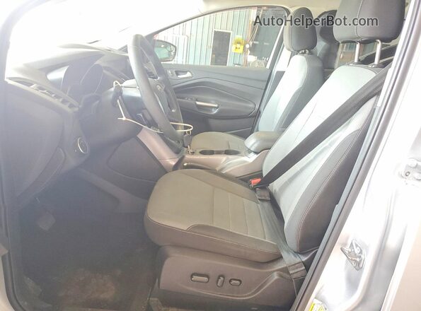 1FMCU0GX1GUB14480 2016 FORD ESCAPE Gray Front interior view