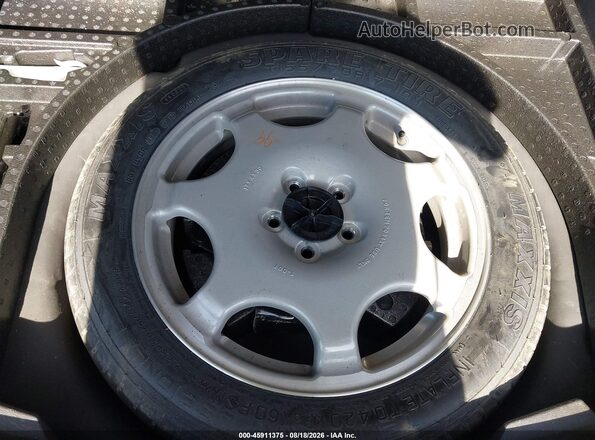 1FMCU0GX8GUC24183 2016 FORD ESCAPE White Widok zestawu wskaźników