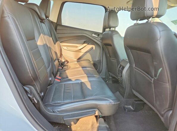 1FMCU0GX9GUB96796 2016 FORD ESCAPE Белый Вид задней части салона