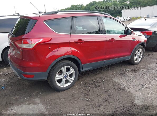 1FMCU0GXXGUB31312 2016 FORD ESCAPE Красный Задняя правая четверть