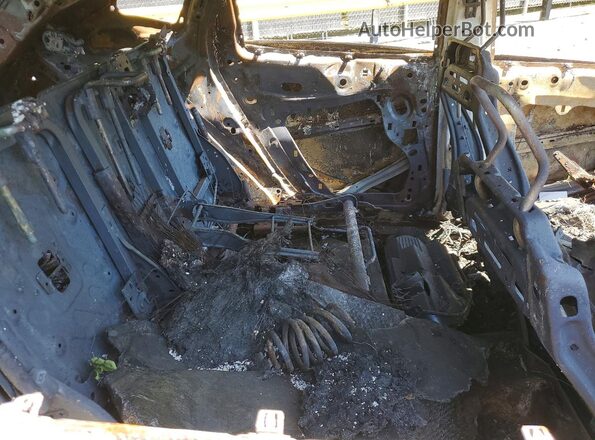 1FMCU0H69LUB18373 2020 FORD ESCAPE Burn Widok tylnych siedzeń