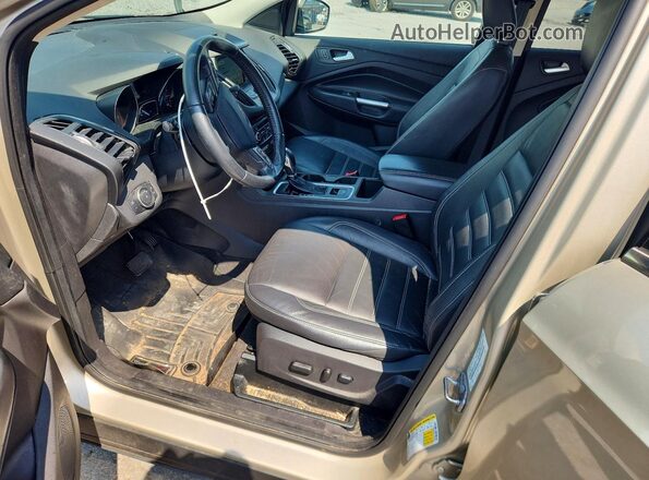1FMCU0HD3JUC00708 2018 FORD ESCAPE Beige Սալոնի դիմացի տեսք