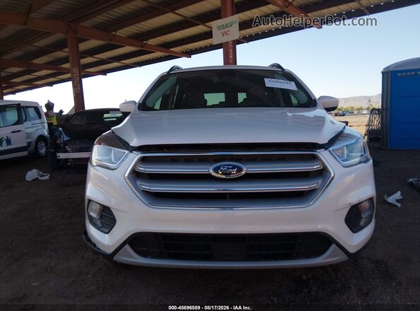 1FMCU0HD5KUB28489 2019 FORD ESCAPE Белый Вид щитка приборов