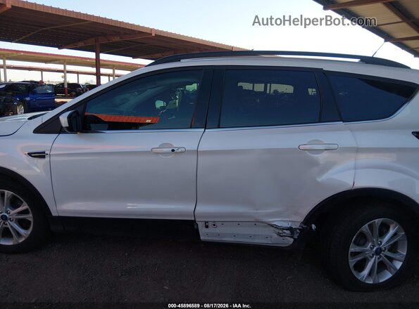 1FMCU0HD5KUB28489 2019 FORD ESCAPE Белый Панорамный вид салона 360°