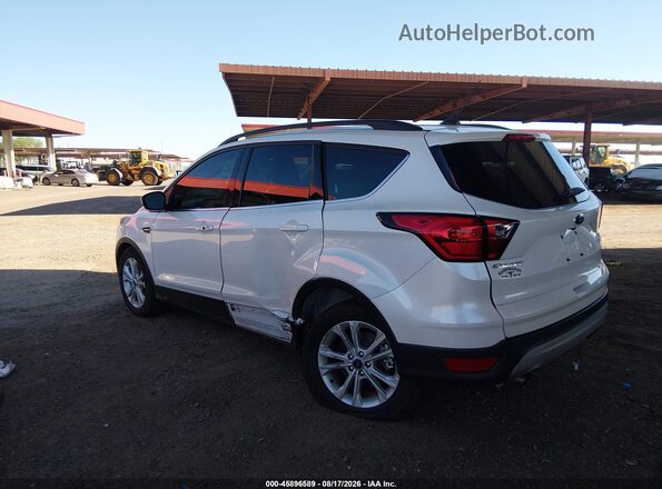 1FMCU0HD5KUB28489 2019 FORD ESCAPE Белый Вид спереди
