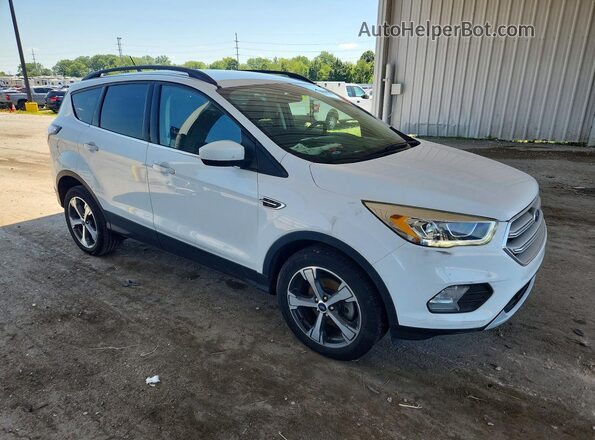 1FMCU0HD6JUA63103 2018 FORD ESCAPE White Передня права чверть