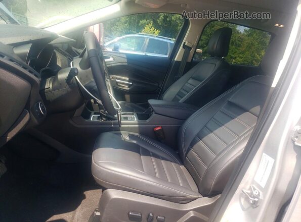 1FMCU0HD6KUB45169 2019 FORD ESCAPE Silver Vista interior delantera