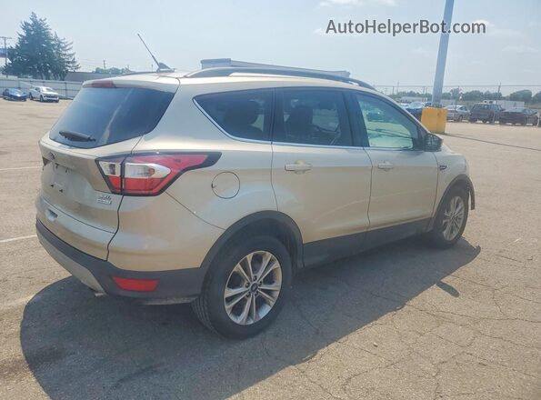1FMCU0HD7JUD57075 2018 FORD ESCAPE Beige Հետևի աջ