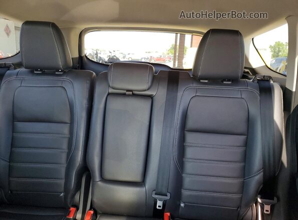 1FMCU0HD8JUB79838 2018 FORD ESCAPE White Հետևի նստատեղերի տեսք