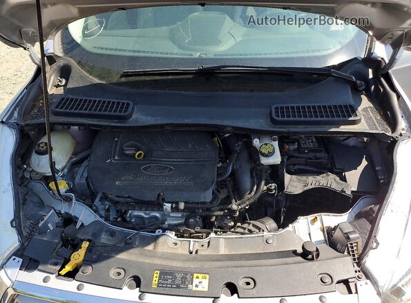 1FMCU0HD8JUD14719 2018 FORD ESCAPE Silver Rear interior view