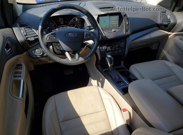 1FMCU0HD8JUD14719 2018 FORD ESCAPE Silver Dashboard view