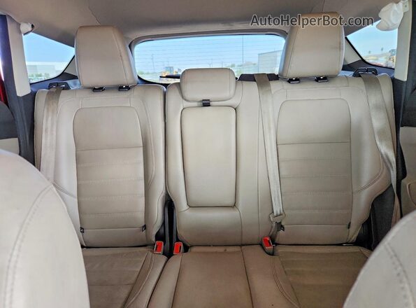 1FMCU0HDXJUB44377 2018 FORD ESCAPE Red Vista de los asientos traseros