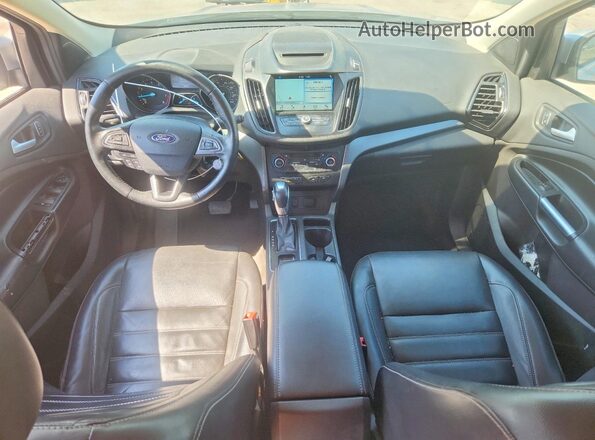 1FMCU0HDXJUD36768 2018 FORD ESCAPE Серебряный Вид панели приборов