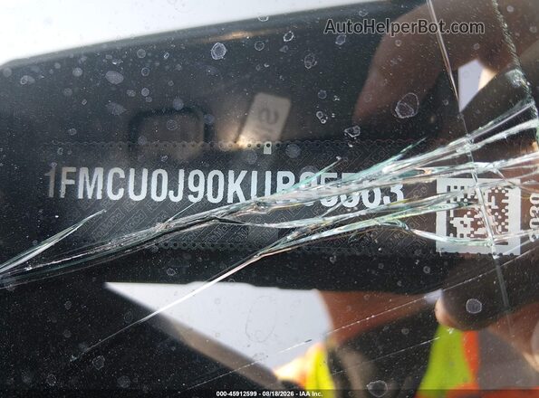 1FMCU0J90KUB05563 2019 FORD ESCAPE Red Շարժիչի բաժամունքի տեսք