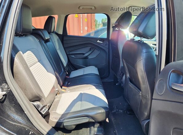 1FMCU0J91HUE58760 2017 FORD ESCAPE Black Vista interior trasera