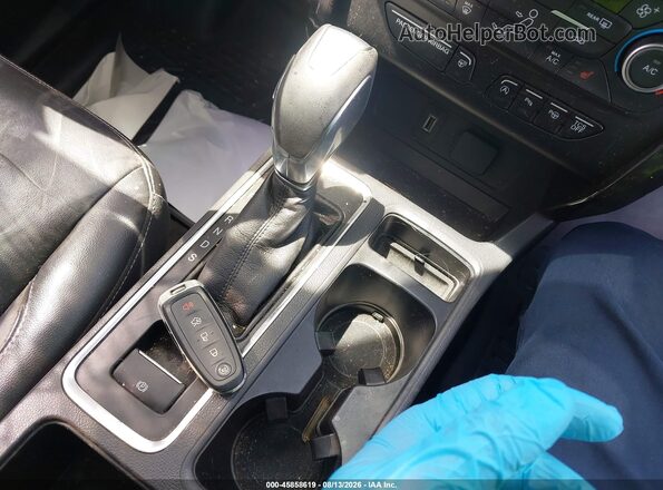 1FMCU0J95JUA24024 2018 FORD ESCAPE Gray Առջևի վահանակի տեսք