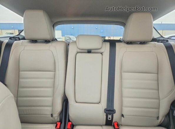 1FMCU0J95KUB55598 2019 FORD ESCAPE White Rear seats view