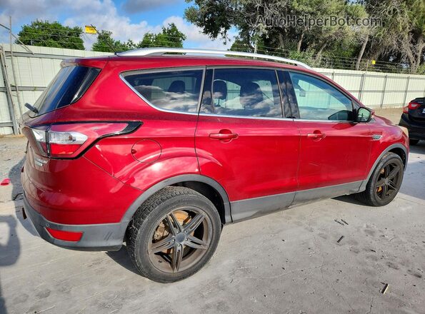 1FMCU0J96HUB91552 2017 FORD ESCAPE Красный Задняя правая четверть