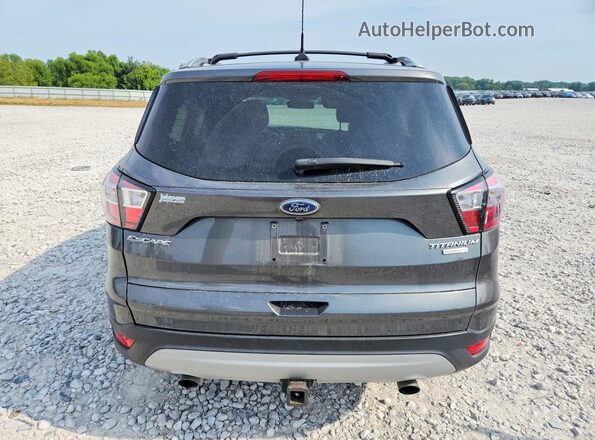 1FMCU0J97JUB66889 2018 FORD ESCAPE Серый Вид сзади