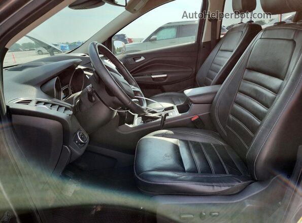 1FMCU0J97JUB66889 2018 FORD ESCAPE Серый Вид салона спереди
