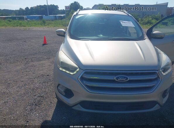 1FMCU0JD2HUC98487 2017 FORD ESCAPE Gold წინა ხედი
