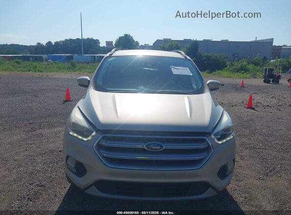 1FMCU0JD2HUC98487 2017 FORD ESCAPE Gold ხელსაწყოთა პანელის ხედი