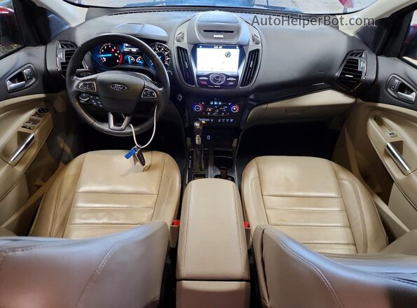 1FMCU0JD3HUB06168 2017 FORD ESCAPE Red წინა პანელის ხედი