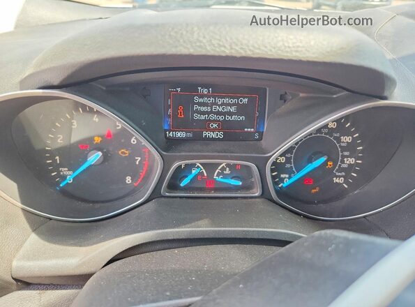 1FMCU0JD5HUA92676 2017 FORD ESCAPE White Widok zestawu wskaźników
