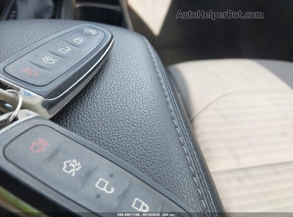 1FMCU0JD5HUC39644 2017 FORD ESCAPE Black Dashboard view