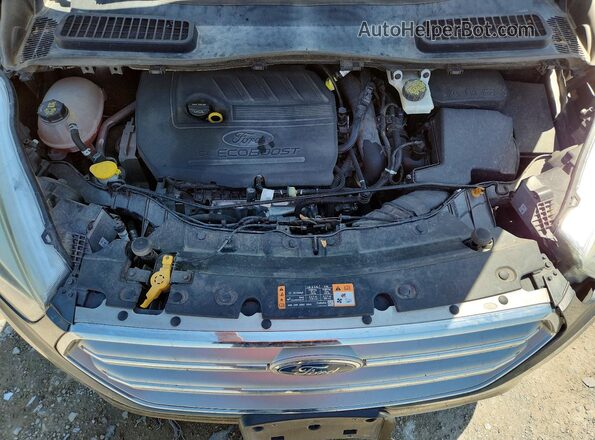 1FMCU0JD6HUC88593 2017 FORD ESCAPE Gray Rear interior view