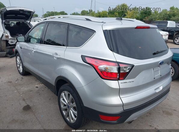 1FMCU0JD8HUD26616 2017 FORD ESCAPE Серебряный Задняя левая четверть