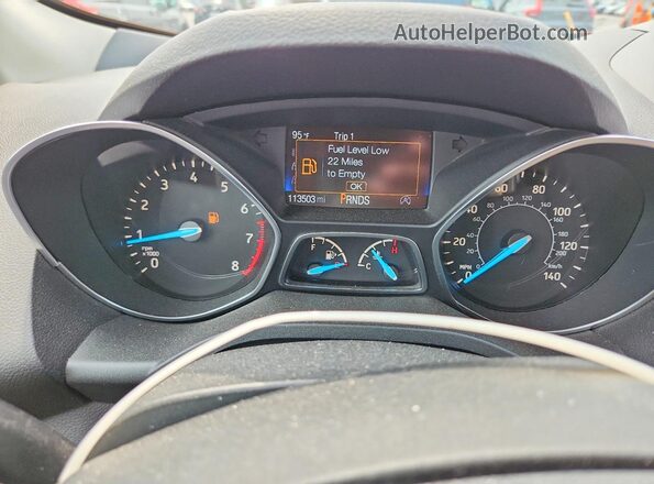 1FMCU0JD9HUD10957 2017 FORD ESCAPE Tan Вид щитка приладів