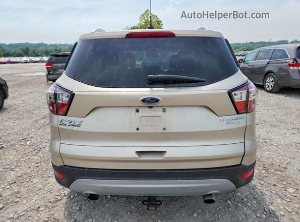 1FMCU0JD9HUD10957 2017 FORD ESCAPE Tan Вид ззаду