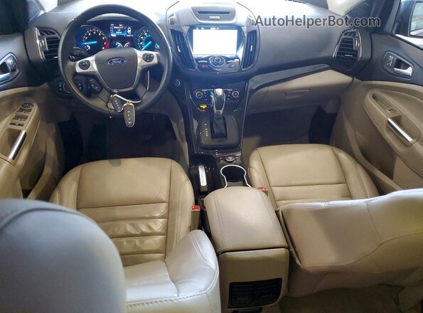 1FMCU0JX5GUB20436 2016 FORD ESCAPE Black Widok deski rozdzielczej