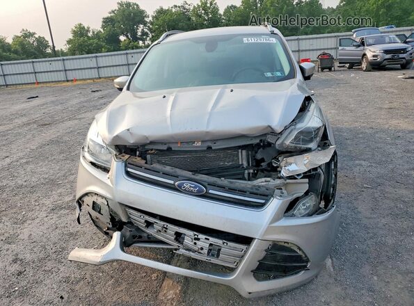 1FMCU0JX5GUC72412 2016 FORD ESCAPE Silver Widok z przodu