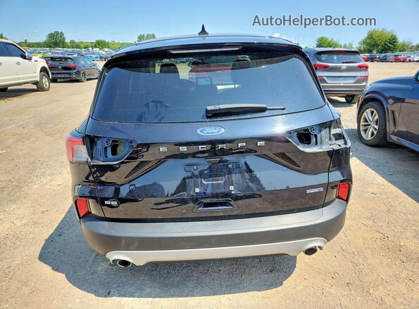 1FMCU9BZ9MUA06830 2021 FORD ESCAPE Черный Вид сзади