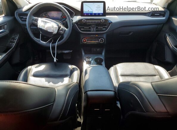 1FMCU9CZXMUA27135 2021 FORD ESCAPE Черный Вид панели приборов
