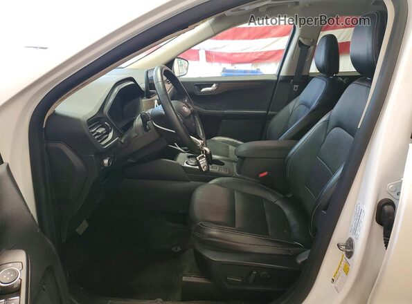 1FMCU9DZ4LUA63724 2020 FORD ESCAPE Белый Вид салона спереди