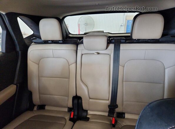 1FMCU9DZ5LUC29765 2020 FORD ESCAPE Burgundy Вид задніх сидінь