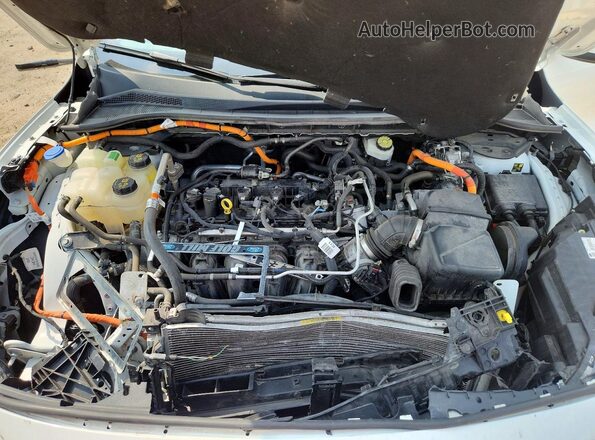 1FMCU9DZ9MUB20405 2021 FORD ESCAPE White Widok komory silnika